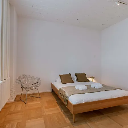 Huswell - Beautiful, Bright And Spacious In *